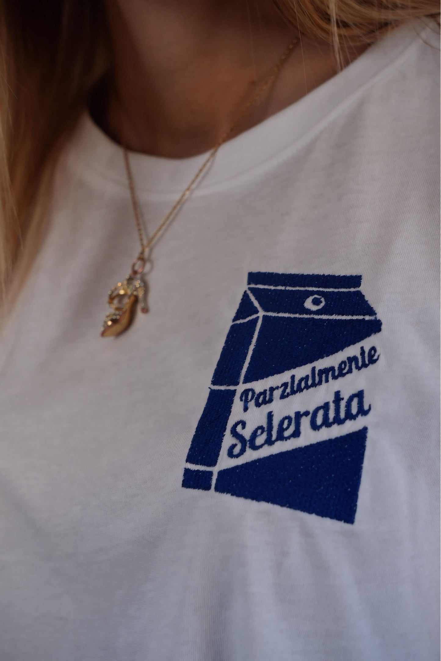 T-shirt Parzialmente Sclerata